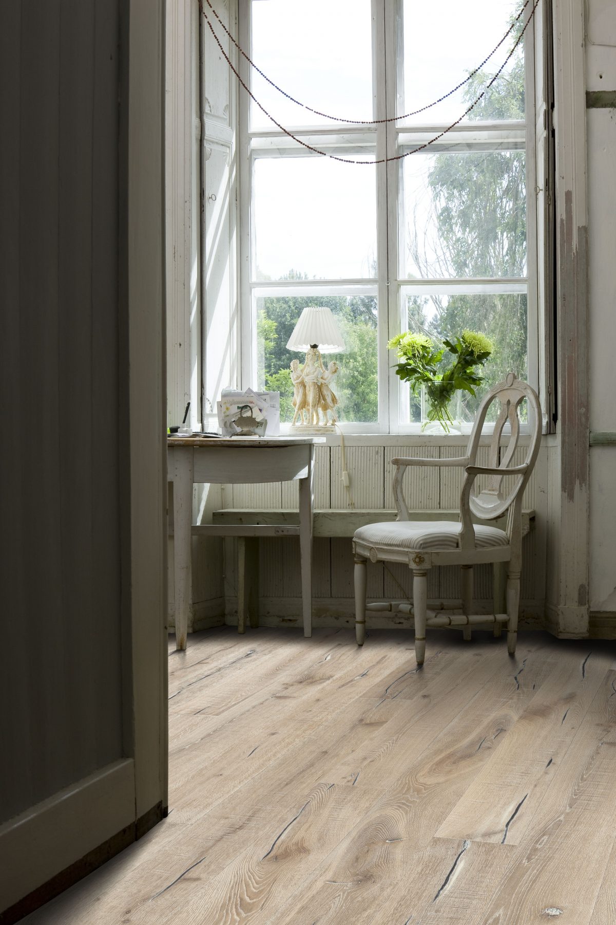 Decorated indoor space with Kahrs Aspeland Prefinished Hardwood.